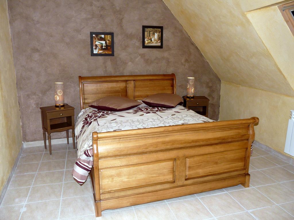 Bed and Breakfast La Bergerie Suèvres Zimmer foto